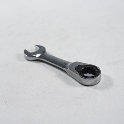 Klíč očkoplochý ráčnový krátký | 18 mm, 11/16” - E22