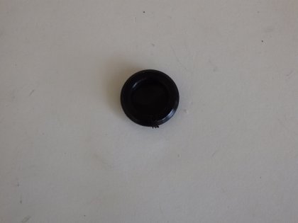 Záslepka-krytka YD45.00-00-2