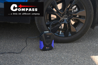 Kompresor 12/230V SPACE digitální se světlem + SOS