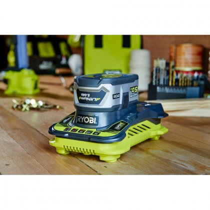 Rychlonabíječka Ryobi RC18-150 One+, 18V