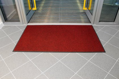 Červená textilní čistící vnitřní vstupní rohož - 120 x 90 x 0,7 cm