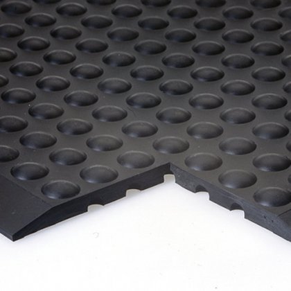 Černá gumová protiúnavová průmyslová modulární rohož - 90 x 60 x 1,4 cm