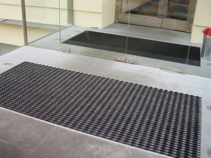 Hliníková gumová čistící venkovní vstupní rohož Alu Wave - 100 x 100 x 2,2 cm