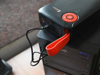 Kompresor AKU DIGITAL + JUMP STARTER s powerbankou 7.200mAh 600A