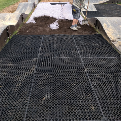 Gumová čisticí venkovní vstupní rohož na hrubé nečistoty FLOMA OctoMat - 60 x 80 x 2,2 cm