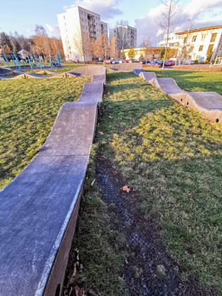 Gumová čisticí venkovní vstupní rohož na hrubé nečistoty FLOMA OctoMat - 60 x 80 x 2,2 cm