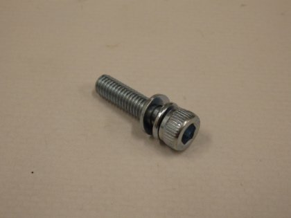 Šroub M5 x 20