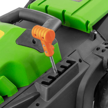 PROCRAFT NM2100 Multifunkční travní el. sekačka