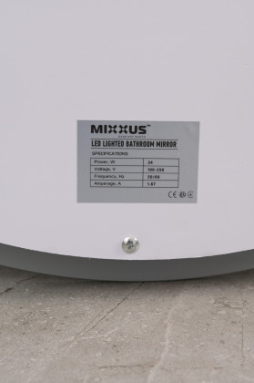 Koupelnové zrcadlo s LED osvětlením, protizamlžovací funkcí a regulací jasu, MC03-60 Plain | MC03-60 Plain