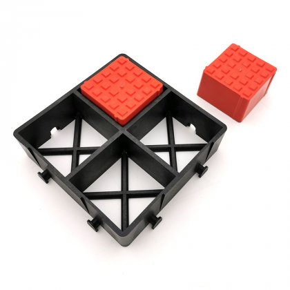 Černá plastová zátěžová zatravňovací dlažba ProGrass MAX, FLOMA - 22,5 x 22,5 x 6 cm