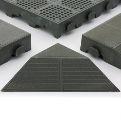 Šedý plastový rohový nájezd pro terasové dlaždice Linea Combi - 4,8 cm - 4 ks