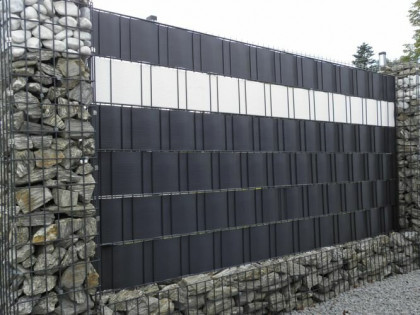 Hnědý plastový plotový úchyt - délka 19 cm - 10 ks