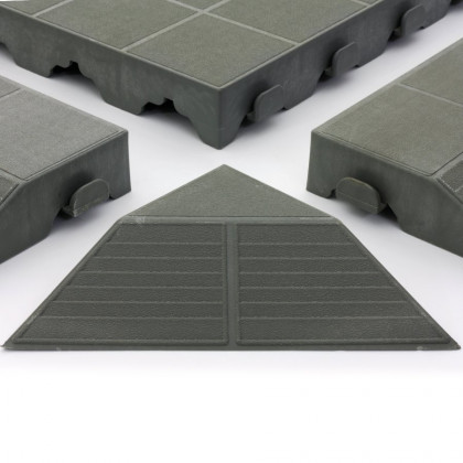 Šedý plastový nájezd "samice" pro terasovou dlažbu Linea Combi - 40 x 19,5 x 4,8 cm