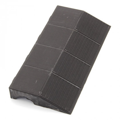 Tmavě hnědý plastový nájezd "samec" pro terasovou dlažbu Linea Combi - 40 x 20,5 x 4,8 cm