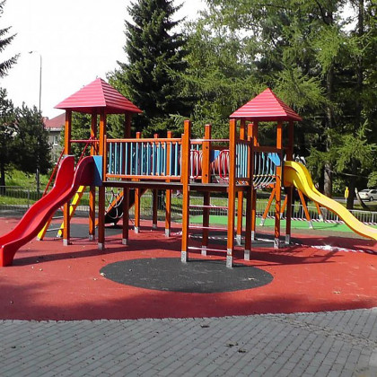 Červená gumová dopadová dlaždice (V25/R15) FLOMA S800 - 50 x 50 x 2,5 cm