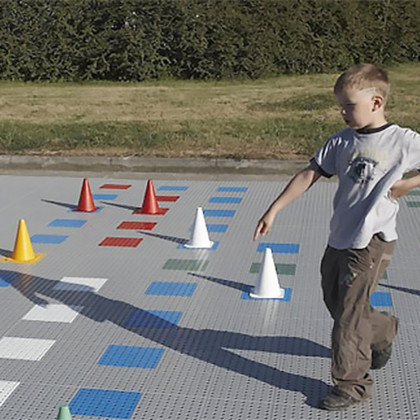 Černá polypropylenová dlažba AvaTile AT-HRD Recy - 25 x 25 x 1,6 cm