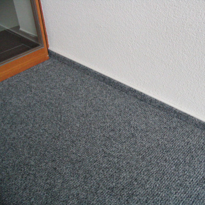 Černá kobercová čistící zóna FLOMA Catrine - 79 x 70 x 1,35 cm