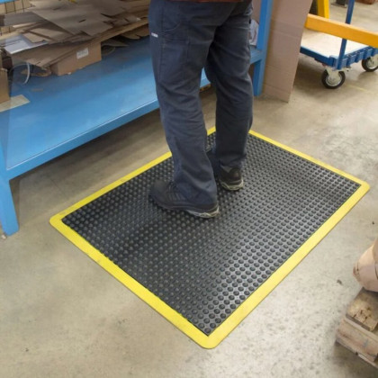 Černo-žlutá gumová protiúnavová rohož - 120 x 90 x 1,4 cm