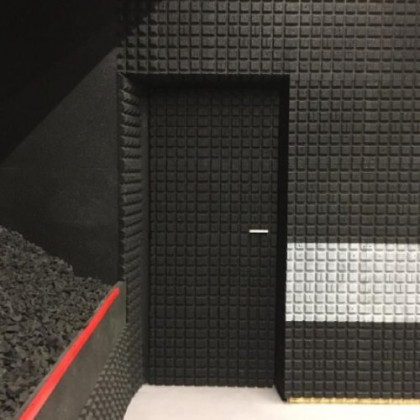 Tlumící akustická rohož (deska) s pěnou (V30/R15) FLOMA - 50 x 50 x 3 cm