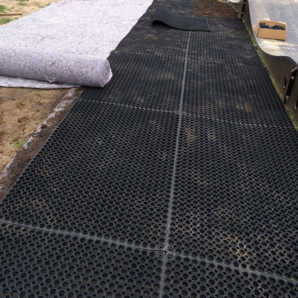 Gumová zatravňovací rohož FLOMA OctoGrass - 100 x 150 x 2,3 cm