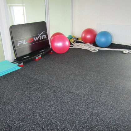 Černo-bílo-modrá podlahová guma (deska) FLOMA FitFlo SF1050 - 200 x 100 x 0,8 cm