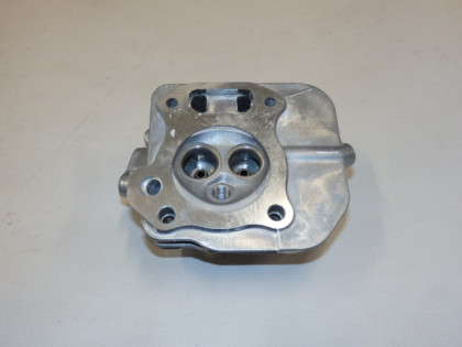Head subassembly cylinder