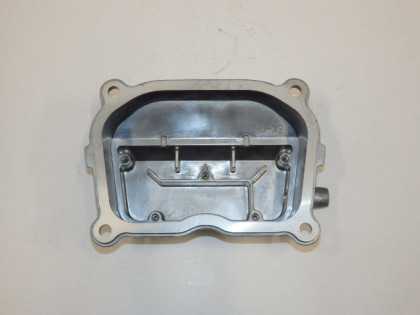Cover subassembly cylinder head