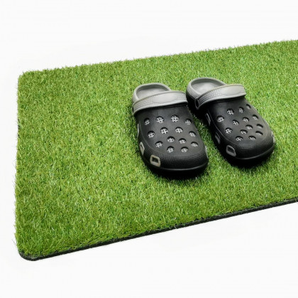 Zelená vstupní rohož z umělého trávníku FLOMA Grass - 58 x 79 x 1 cm