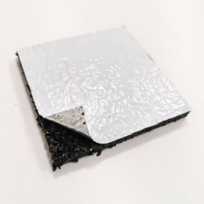 Antivibrační tlumící rohož s ALU folií (deska) na střechu s hydroizolací z PVC fólie FLOMA S730 ALU - 200 x 100 x 1 cm