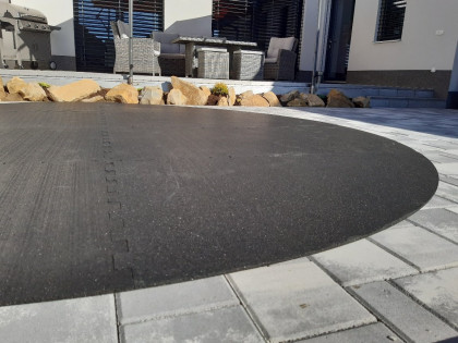Gumová ochranná tlumící kruhová podložka pod bazén, vířivku FLOMA PoolPad - průměr 403 cm x 0,8 cm