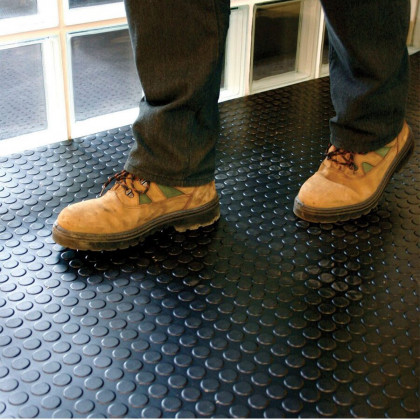 Černá gumová protiskluzová průmyslová rohož COBADOT - 10 m x 120 cm x 3 mm