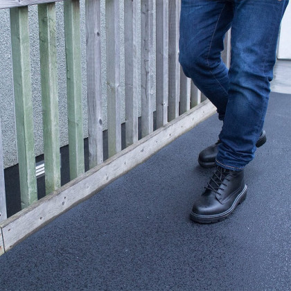 Černá protiskluzová průmyslová rohož GripGuard - 150 x 90 x 0,2 cm