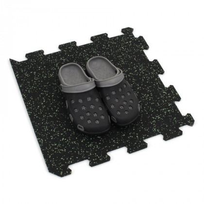 Černo-zelená gumová modulová puzzle dlažba (okraj) FLOMA FitFlo SF1050 - 100 x 100 x 1 cm