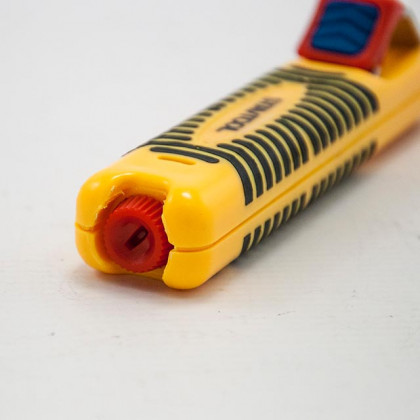 Nůž elektrikářský