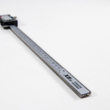Měřítko posuvné digitální | 300 mm, odchylka 0,01 mm