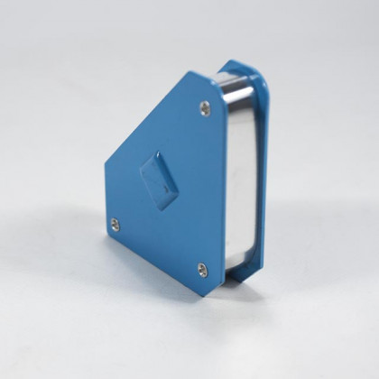 Magnet úhlový s vypínačem | 13 kg / 95x110x25 mm