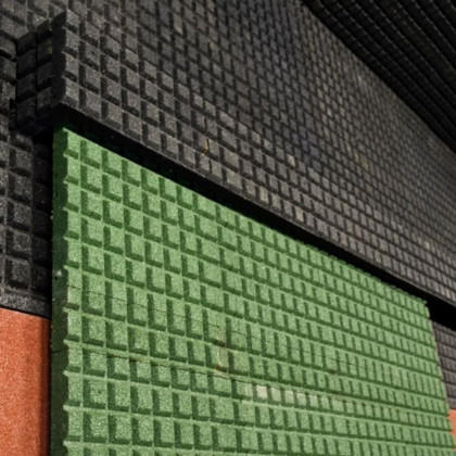 Protiodrazová akustická rohož (deska) FLOMA V40/R15 - 50 x 50 x 4 cm