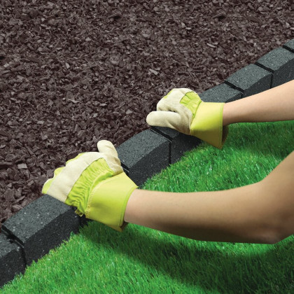 Světle hnědý gumový zahradní obrubník FLOMA Stone - 120 x 7 x 8,8 cm