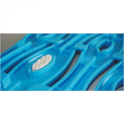 Modrá plastová bazénová protiskluzová rohož (role) FLOMA Otti - 12 m x 60 cm x 0,9 cm