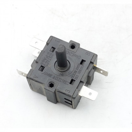 Spínač RS-16 T125 250V 16A