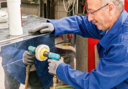 Excentrická bruska s odsáváním - HA156337