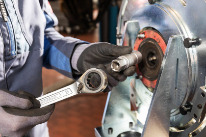 Sada pro tlumiče pérování 4915/15