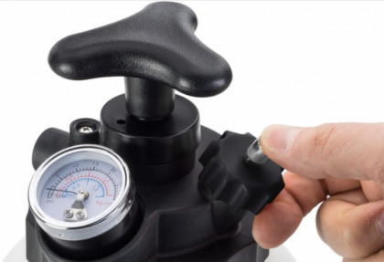 Sada pro ruční odvzdušňování brzd 3 l - V4411