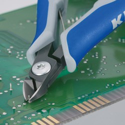 Přesné boční štípací kleště na elektroniku brunýrované 125 mm  - 7922125