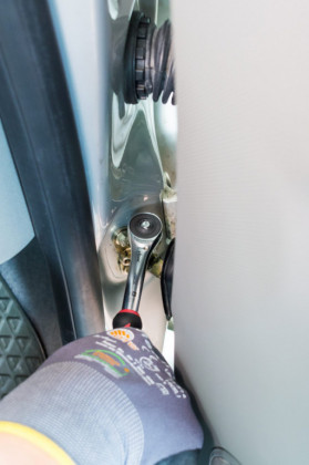 Přepínací ráčna 1/4" s 360°otočnou rukojetí, délka 176 mm VIGOR - V5436