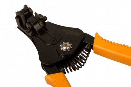 Odizolovací kleště s tvarovými noži 170 mm - HT140501