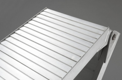 Hliníkové lamelové nájezdy s nosností 680 kg - LR001D