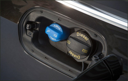 Ruční plnička a odsávačka AdBlue 1,5l - JI-1500U