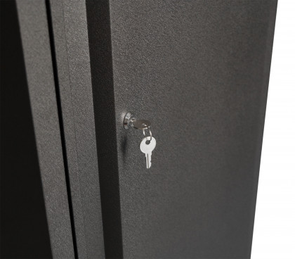 Jednokřídlá celokovová dílenská skříň 600 x 600 x 2090 mm - AH082