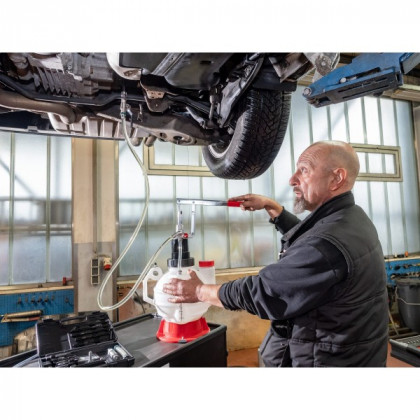 Přenosná plnička automatických převodovek, 7,5 l - V4385N